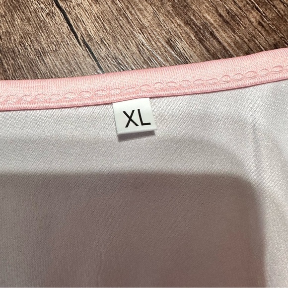 Long sleeve silky feel snowman shirt or pajama size adult XL NWOT - Picture 3 of 3